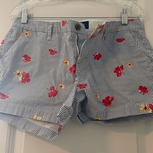 Old navy shorts